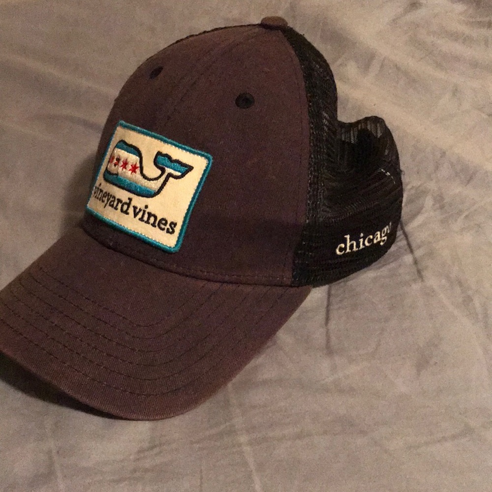 Vineyard vines hat